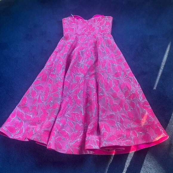 Like NEW ML Monique Lhuillier Amelia Strapless Floral Jacquard Gown Sz 12 - Picture 9 of 9